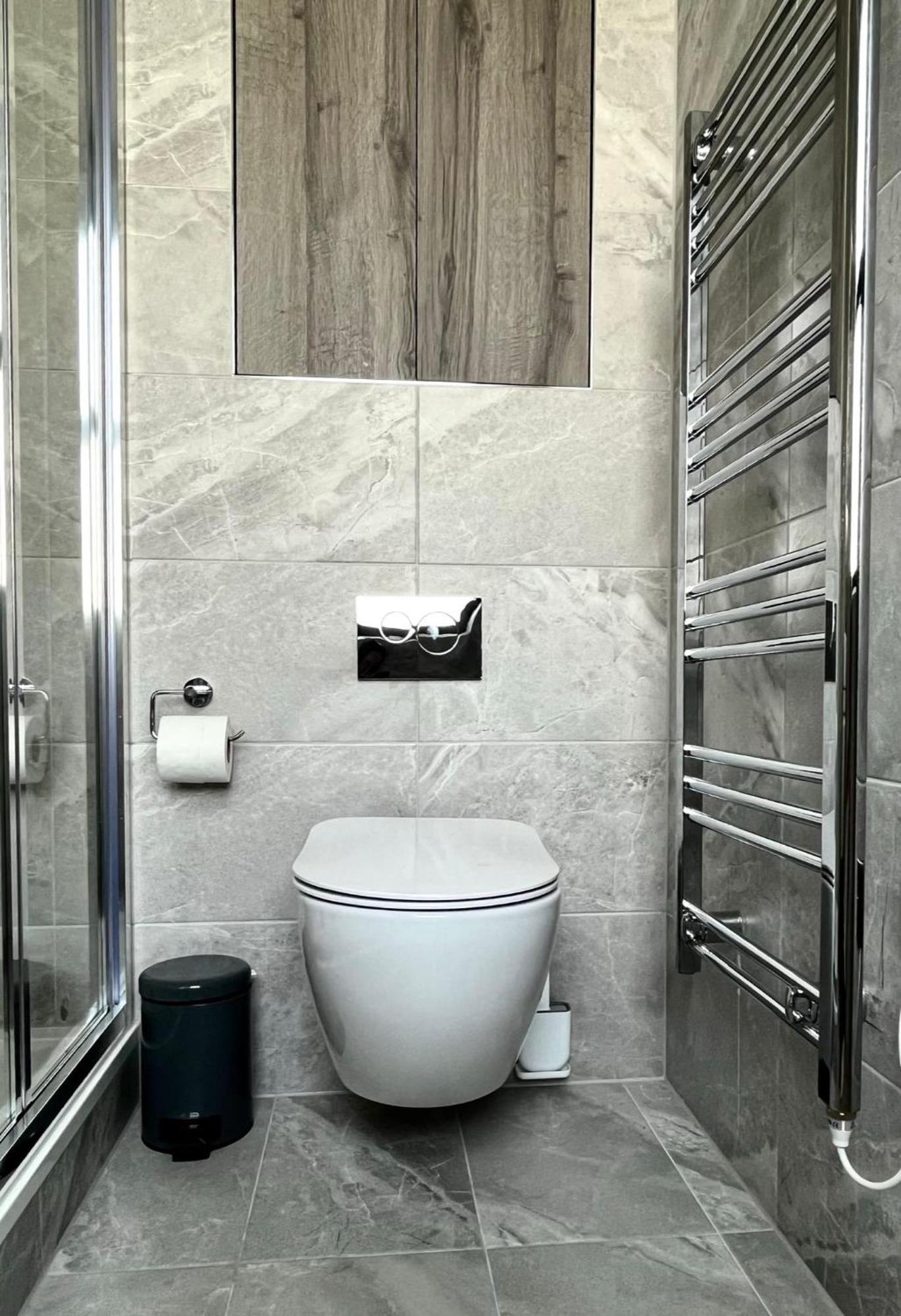 Guest house Amazing Single For A Single Travel Near Nothing Hill London